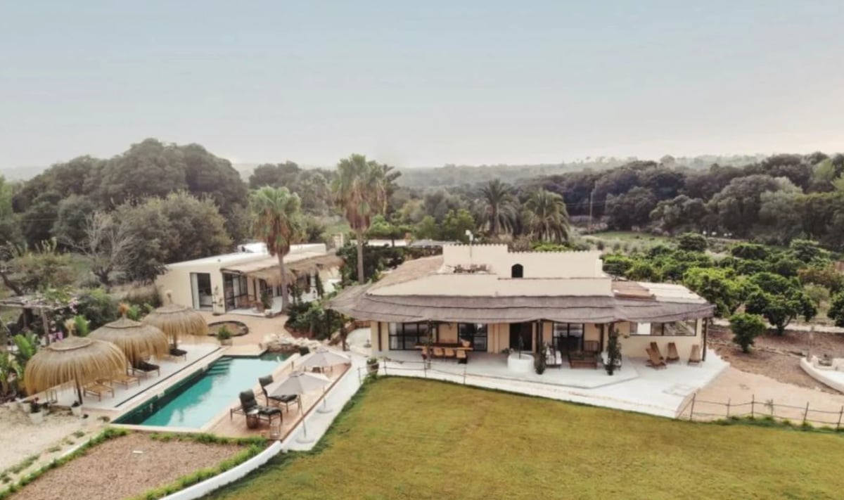 Moderne Finca im Ibizenko Stil mit Pool